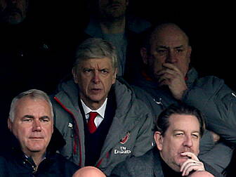 Arsene Wenger defends Arsenal...